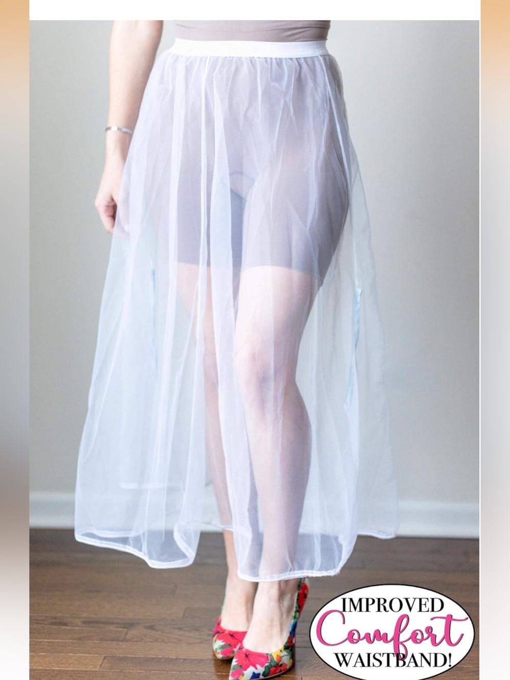 Bridal Buddy to hold your wedding dress as needed - Picture 3 of 7